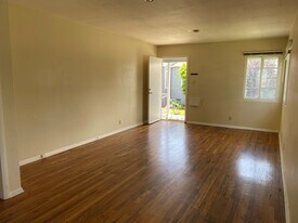 Building Photo - 8836 Ramsgate Ave