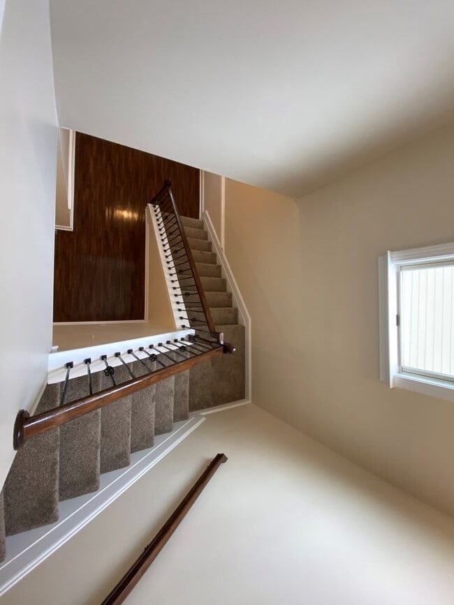 Building Photo - 3916 Griese Ln