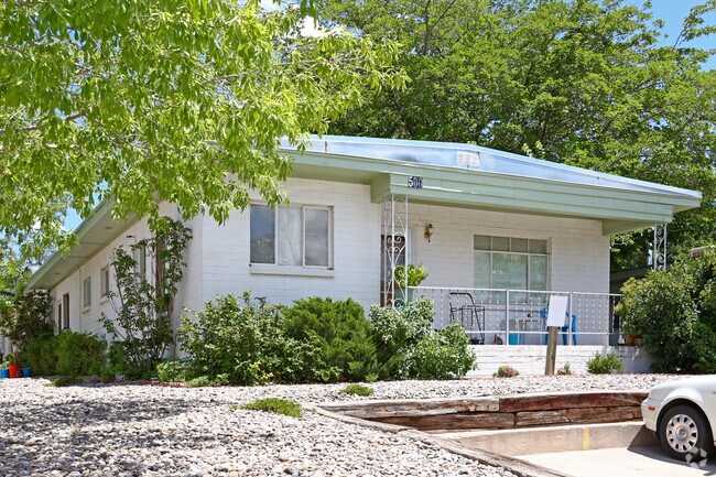 Primary Photo - 500-504 Princeton Dr SE