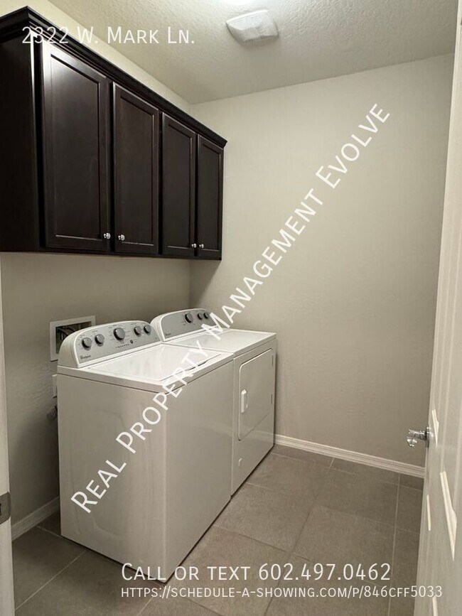 Building Photo - Beautiful Home in Fireside by Norterra!
