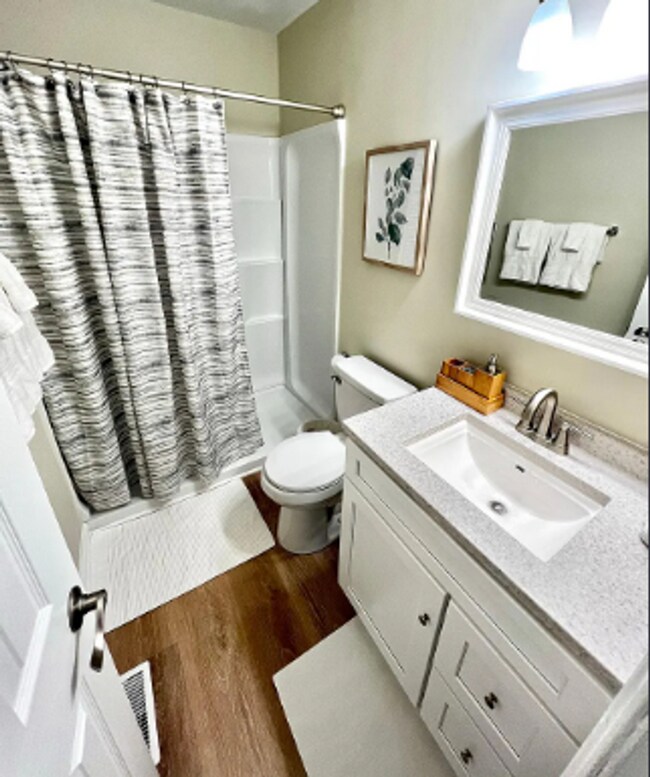 Building Photo - Cozy Ranch Home