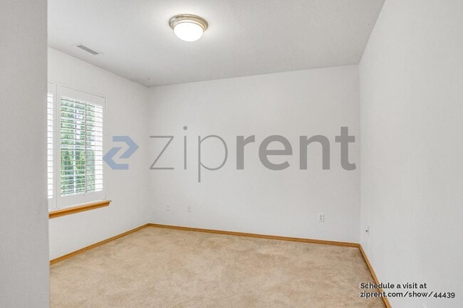 Building Photo - 16513 SE 262nd Pl