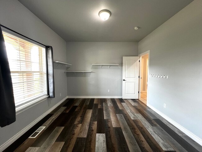 Building Photo - Non-Refundable & Security Deposit Total: $...