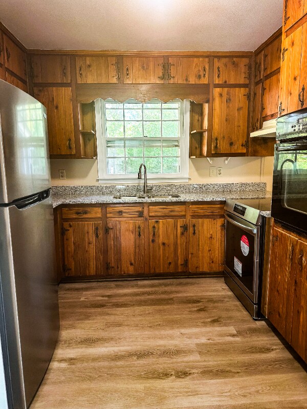 Building Photo - 6726 Primrose Ln