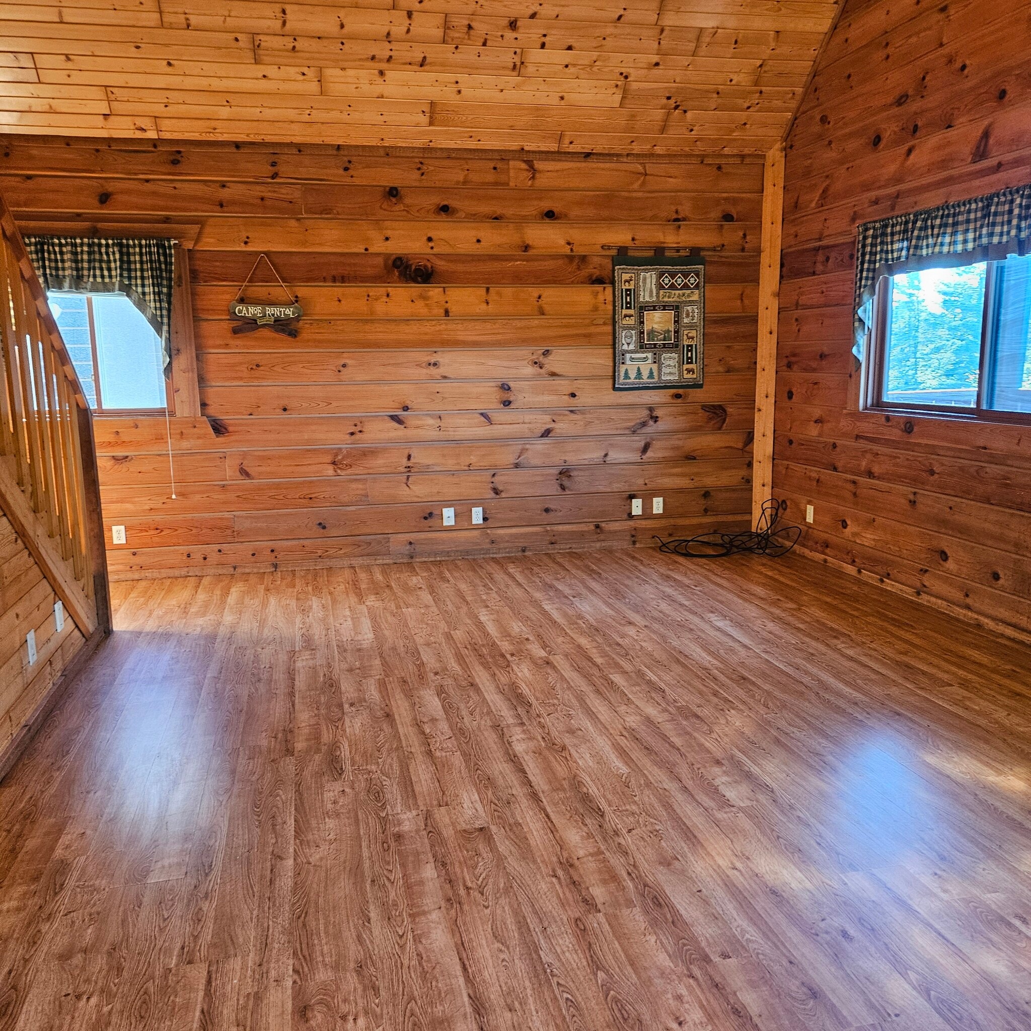 Living Room - 459 Overlook Ct