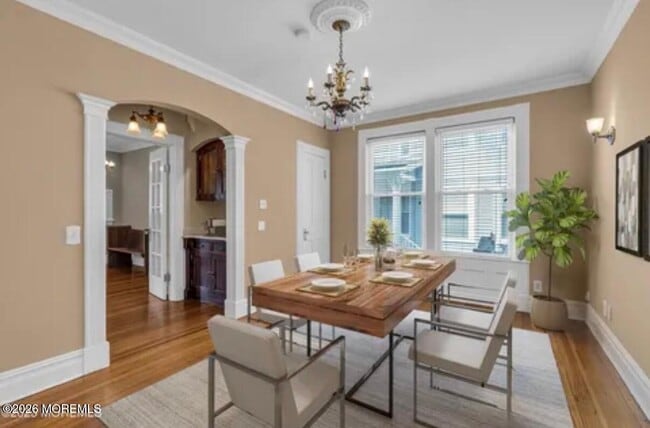 Building Photo - 511 4th Ave