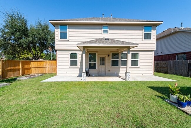 Building Photo - 6402 Addlestone Ridge Ln