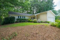 Building Photo - 170 Cedar Trace