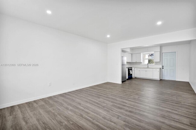 Building Photo - 1061 NW 108th Terrace