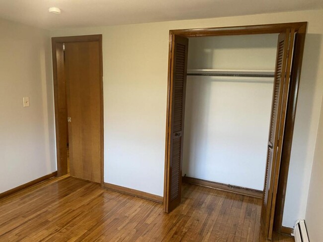 Building Photo - 6326 Ridge Road Unit #01 Basement