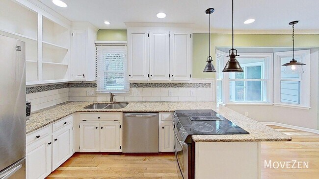 Building Photo - 1407 Hall Blvd
