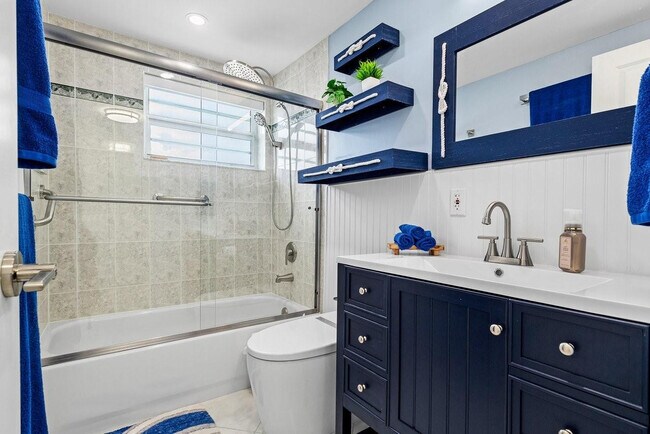 Building Photo - 1500 S Ocean Blvd