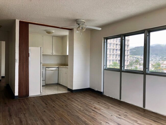 Building Photo - Pet Friendly Ala Wai Cove - 1BR/1BA/1PK