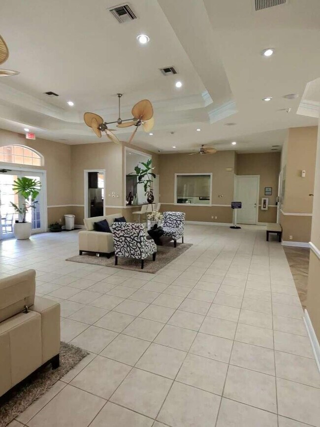 Building Photo - 5560 NW 61st St