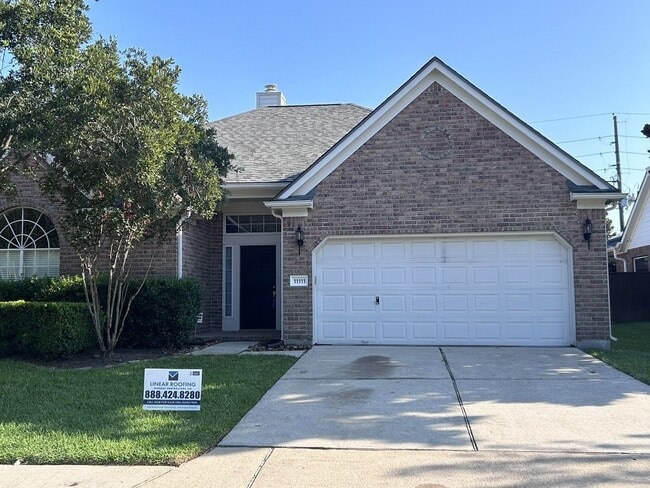 Primary Photo - 11111 Sprucedale Ct