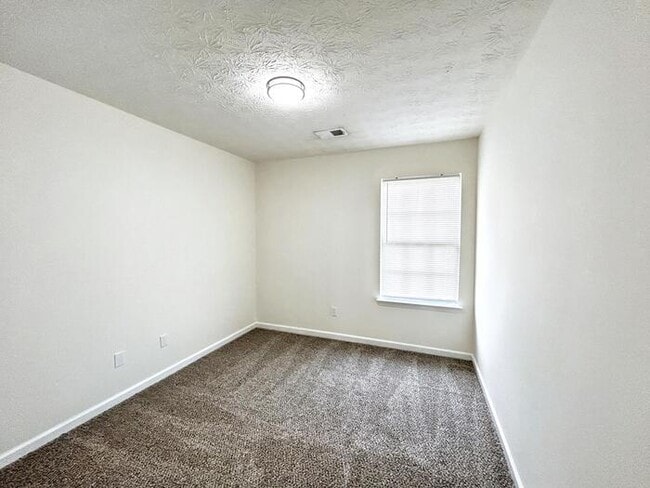 Building Photo - 4159 Park Chase Dr