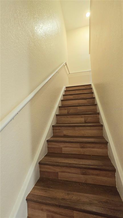 Building Photo - 4005 Santa Maria Dr