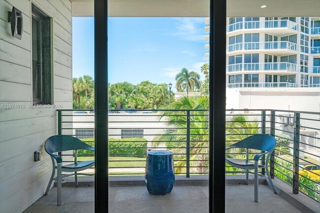 Building Photo - 332 Balboa St