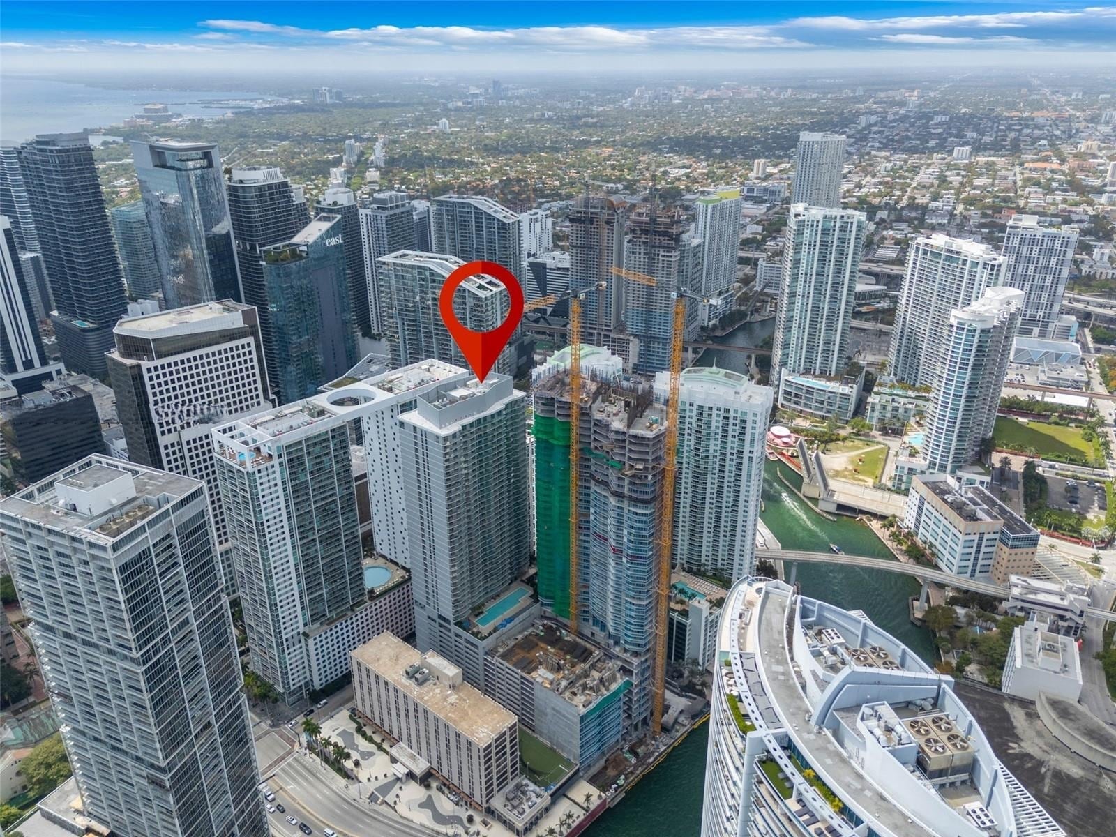 Building Photo - 77 SE 5th St