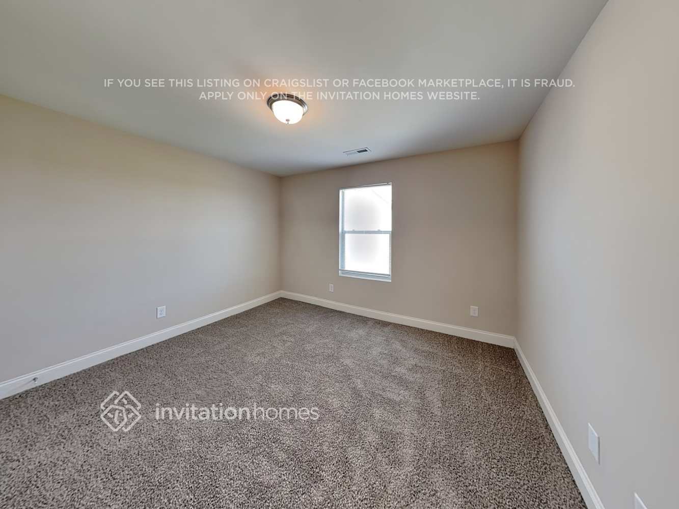 Building Photo - 5355 Roberta Crossing Dr