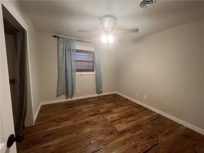 Building Photo - 30770 Cemetery Rd