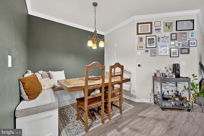 Building Photo - 4550 Strutfield Ln