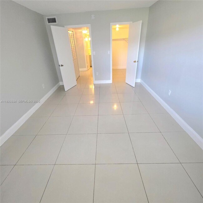 Building Photo - 301 NW 177th St