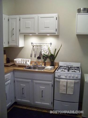 Building Photo - 435 Hanover St