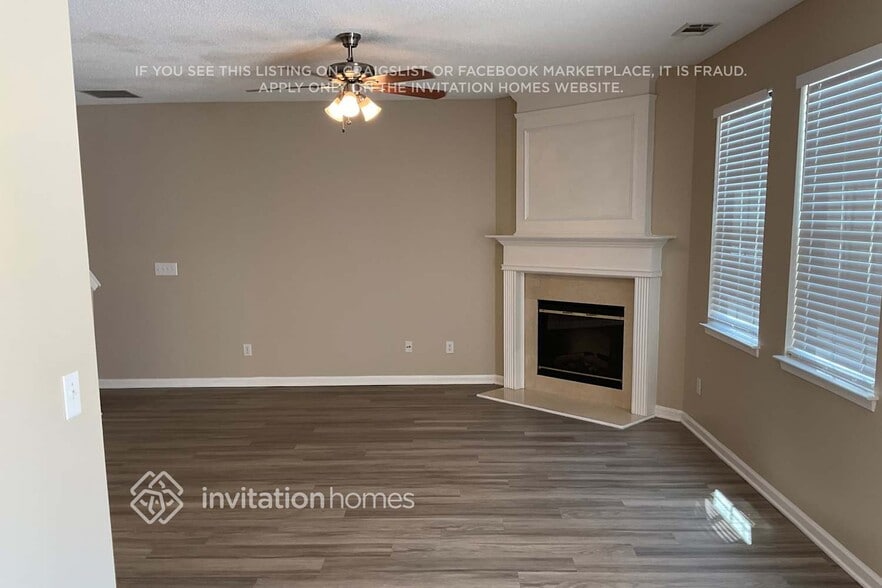 Building Photo - 407 Windstone Trail
