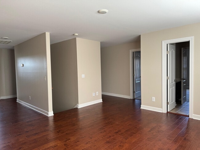 Building Photo - 7015 Windscape Dr NW