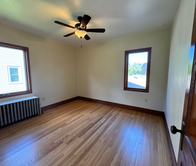 Building Photo - 140 S Elmwood Ave