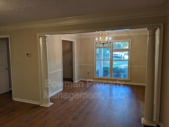 Building Photo - 170 Woodhaven Ridge