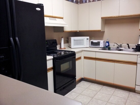 Building Photo - 2681 Tess Cir