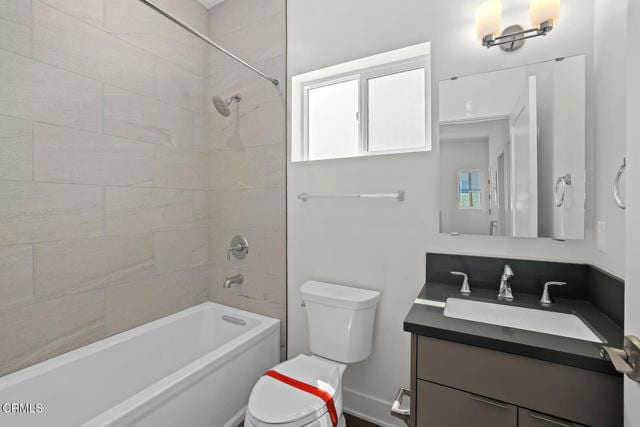 Building Photo - 834 N Fair Oaks Ave