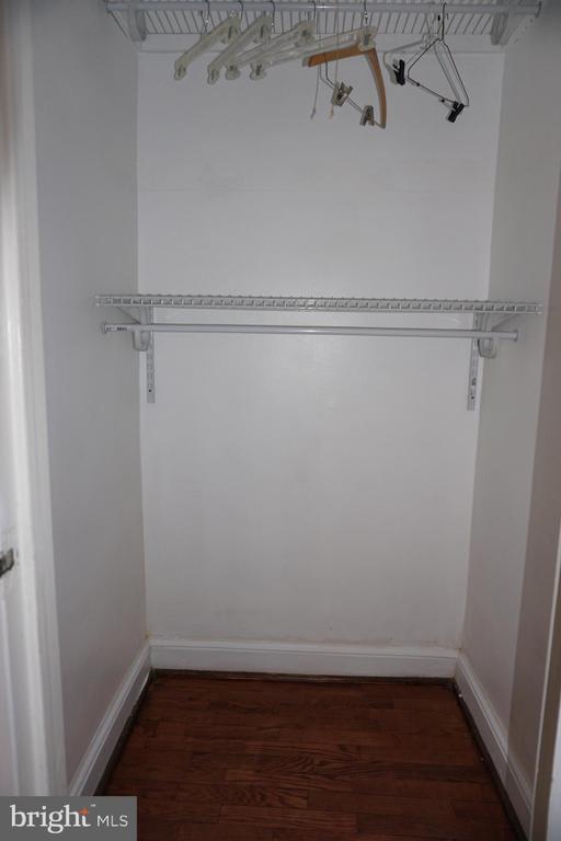 Building Photo - 1322 Fort Myer Dr