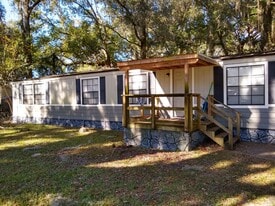 Building Photo - 8047 Mariner St