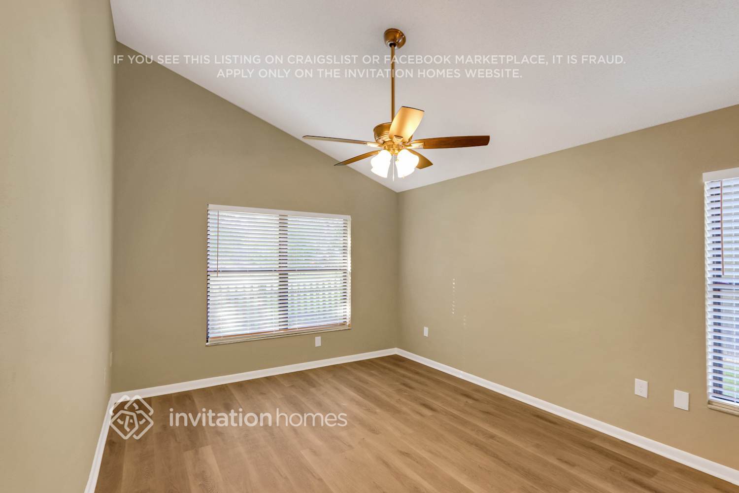 Building Photo - 8042 Lansing Dr