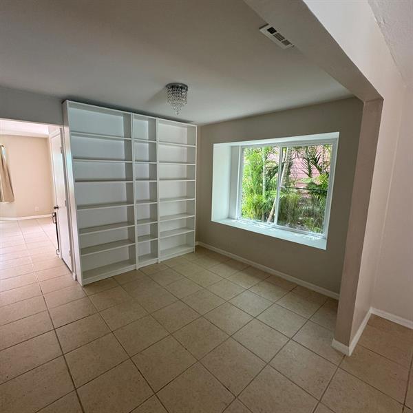 Building Photo - 5836 Rambler Rose Way