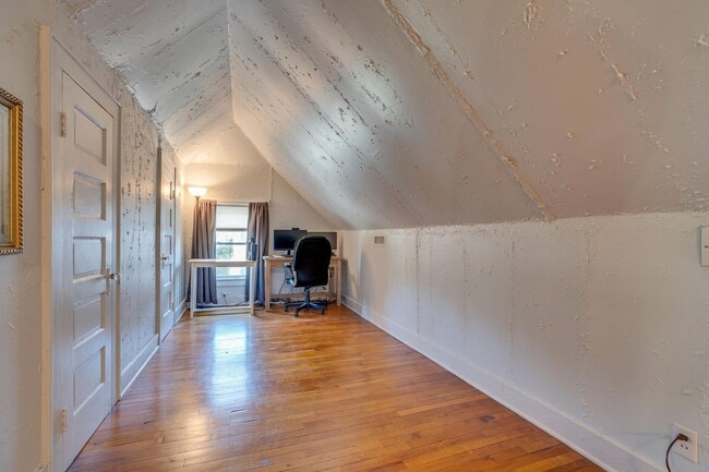 Building Photo - 712 Haynes St