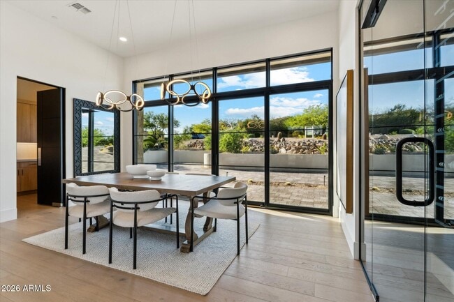 Building Photo - 15609 E Palatial Dr