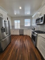 Building Photo - 2463 Hilgard Ave