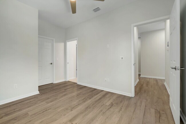 Building Photo - 2022 Trimble Rd