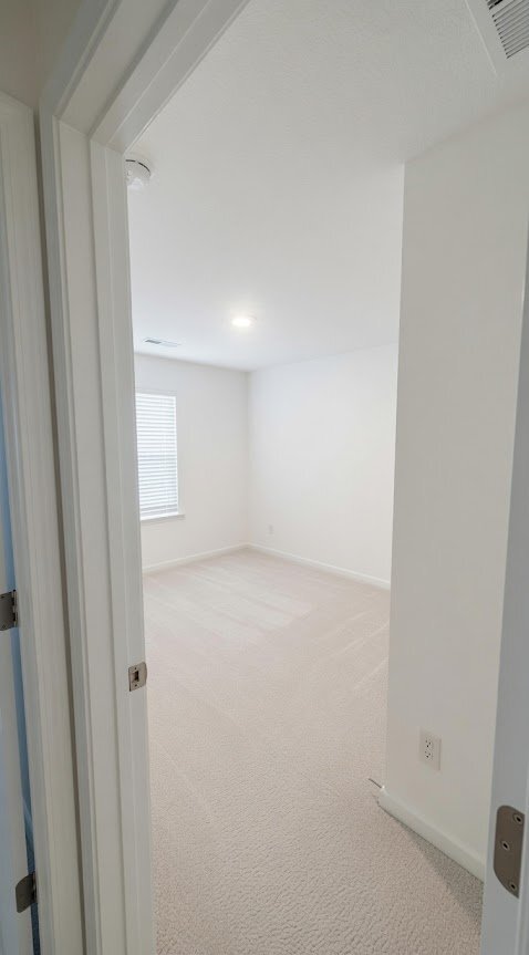Building Photo - 5531 Hydrangea St