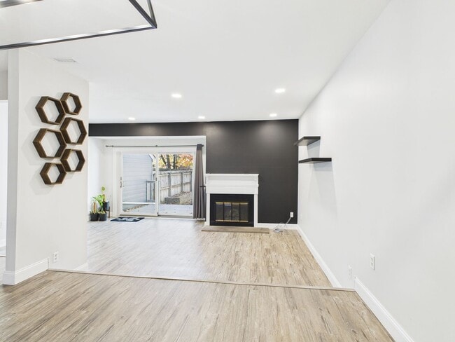 Building Photo - 10014 Joppa Pl