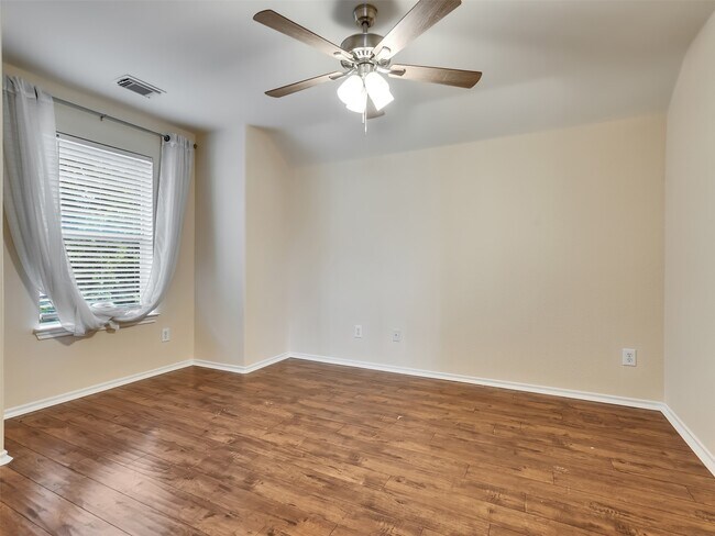 Building Photo - 4203 Keystone Tr