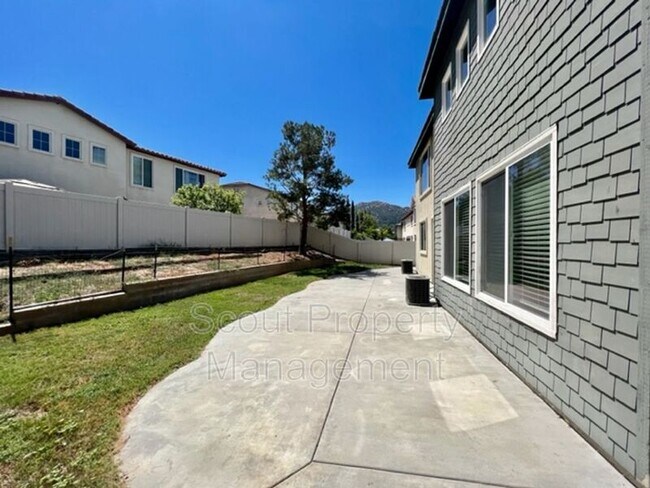 Building Photo - 45602 Magnolia Pl