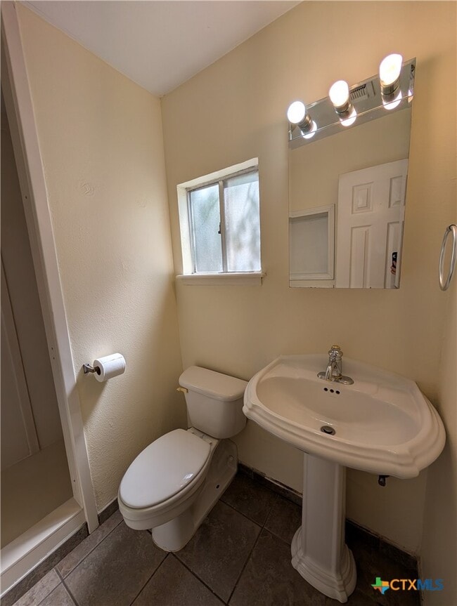 Building Photo - 164 S Union Ave