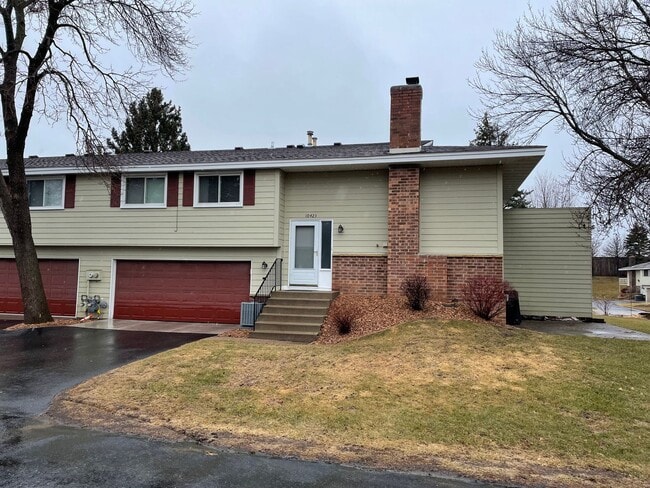 Primary Photo - Beautifully updated Townhome in the West B...