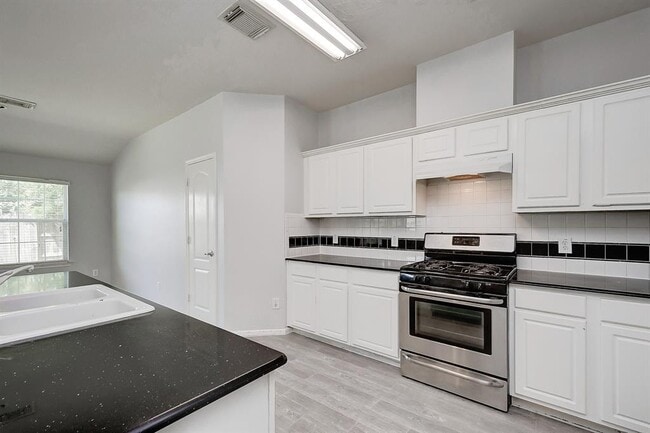 Building Photo - 5506 Gable Meadows Dr