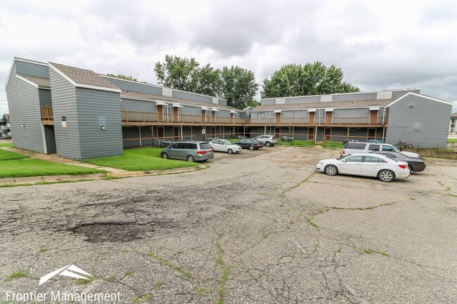 Primary Photo - 1500 McCain Ln